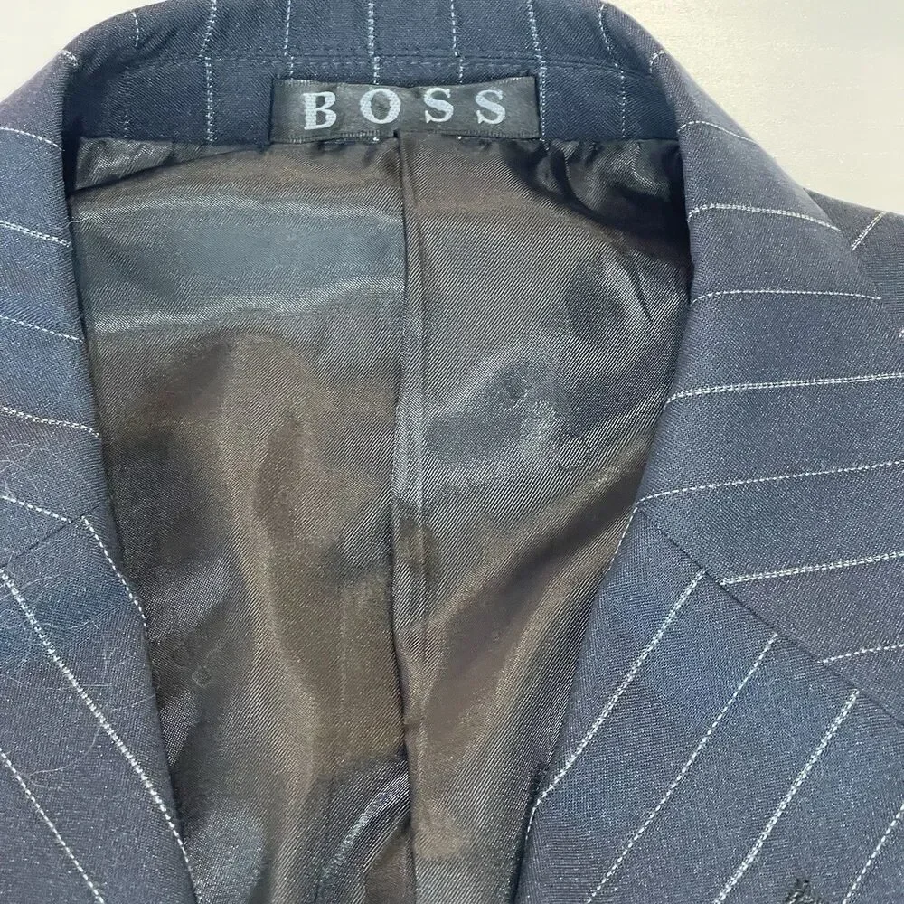 Hugo Boss Super 150 Sz 52 Blazer Sport Coat Mens Navy Blue Pin Stripe Italy